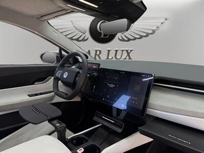 2023 Fisker Ocean Extreme - Photo 19 - Lennox, CA 90304