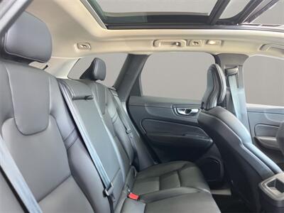 2024 Volvo XC60 B5 Core - Photo 17 - Lennox, CA 90304