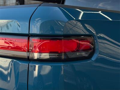 2022 Rivian R1T Launch Edition - Photo 14 - Lennox, CA 90304