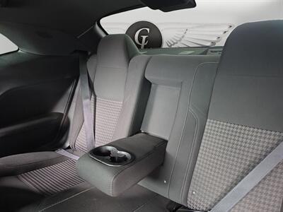 2015 Dodge Challenger R/T   - Photo 13 - Lennox, CA 90304