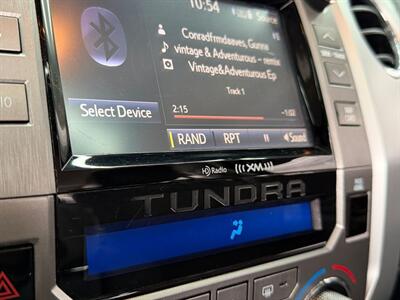 2019 Toyota Tundra Platinum CrewMax   - Photo 21 - Lennox, CA 90304
