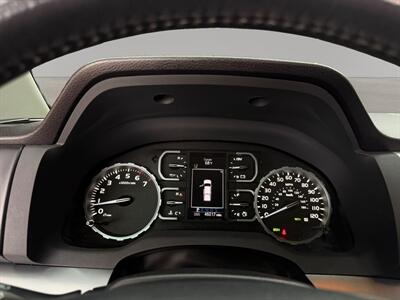 2019 Toyota Tundra Platinum CrewMax   - Photo 17 - Lennox, CA 90304