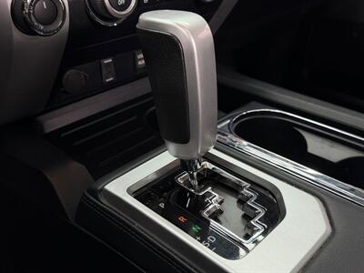 2019 Toyota Tundra Platinum CrewMax   - Photo 18 - Lennox, CA 90304