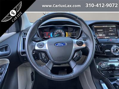 2012 Ford Focus Electric   - Photo 10 - Lennox, CA 90304