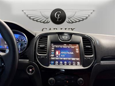 2021 Chrysler 300 Series S - Photo 23 - Lennox, CA 90304