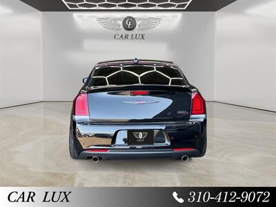 2021 Chrysler 300 Series S - Photo 4 - Lennox, CA 90304