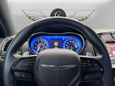 2021 Chrysler 300 Series S - Photo 19 - Lennox, CA 90304
