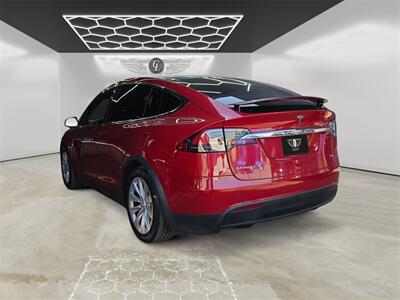 2017 Tesla Model X 75D   - Photo 3 - Lennox, CA 90304