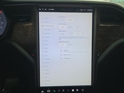 2019 Tesla Model X Long Range   - Photo 34 - Lennox, CA 90304