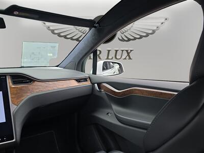 2019 Tesla Model X Long Range   - Photo 21 - Lennox, CA 90304