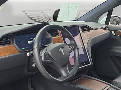 2019 Tesla Model X Long Range   - Photo 11 - Lennox, CA 90304