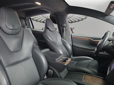 2019 Tesla Model X Long Range   - Photo 23 - Lennox, CA 90304