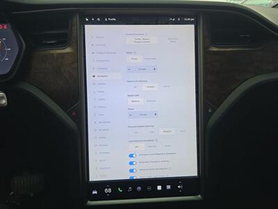 2019 Tesla Model X Long Range   - Photo 37 - Lennox, CA 90304