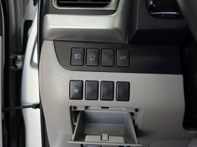 2019 Toyota Highlander XLE - Photo 19 - Lennox, CA 90304