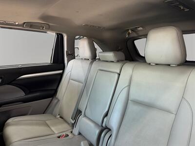 2019 Toyota Highlander XLE - Photo 13 - Lennox, CA 90304