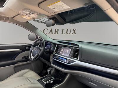 2019 Toyota Highlander XLE - Photo 17 - Lennox, CA 90304
