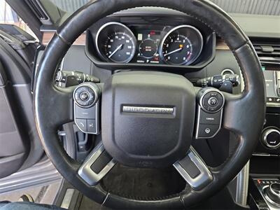 2017 Land Rover Discovery HSE   - Photo 21 - Lennox, CA 90304