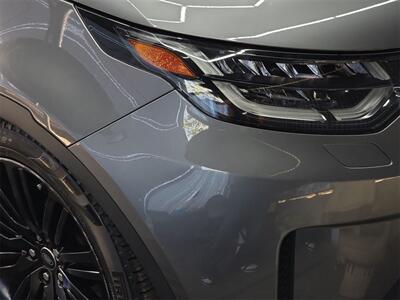 2017 Land Rover Discovery HSE   - Photo 20 - Lennox, CA 90304