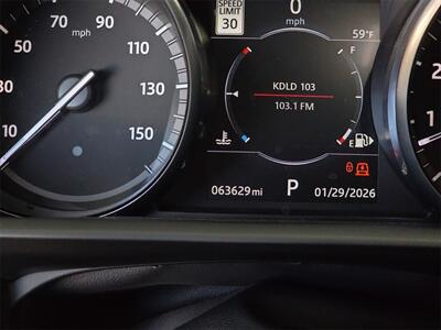 2017 Land Rover Discovery HSE   - Photo 22 - Lennox, CA 90304