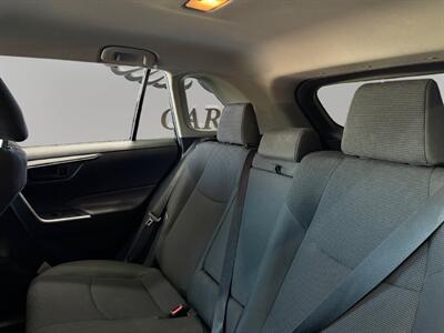 2020 Toyota RAV4 LE - Photo 13 - Lennox, CA 90304