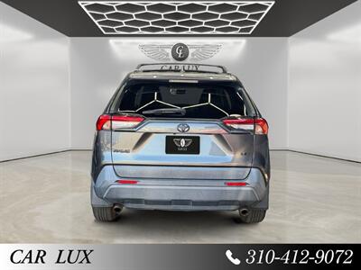 2020 Toyota RAV4 LE - Photo 4 - Lennox, CA 90304