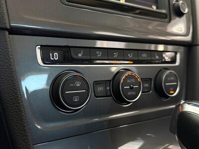 2016 Volkswagen e-Golf SE   - Photo 21 - Lennox, CA 90304