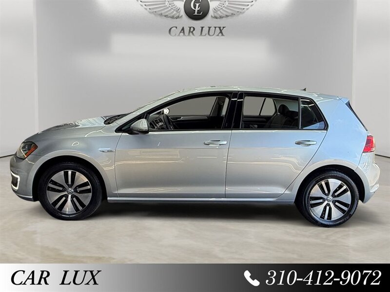2016 Volkswagen e-Golf SE  
