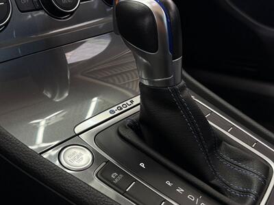 2016 Volkswagen e-Golf SE   - Photo 20 - Lennox, CA 90304