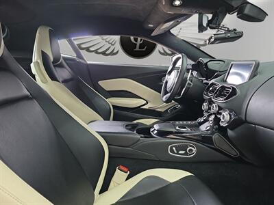 2020 Aston Martin Vantage   - Photo 15 - Lennox, CA 90304