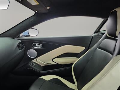 2020 Aston Martin Vantage   - Photo 17 - Lennox, CA 90304