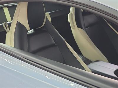 2020 Aston Martin Vantage   - Photo 38 - Lennox, CA 90304