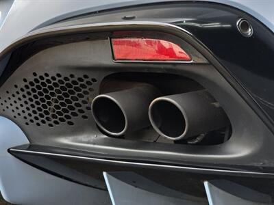 2020 Aston Martin Vantage   - Photo 32 - Lennox, CA 90304