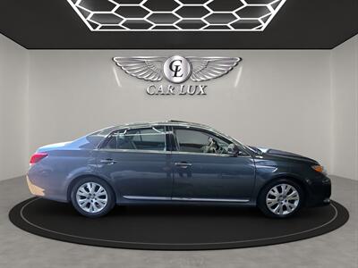 2012 Toyota Avalon   - Photo 8 - Lennox, CA 90304