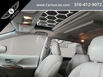 2014 Toyota Sienna XLE 7-Passenger Auto   - Photo 15 - Lennox, CA 90304