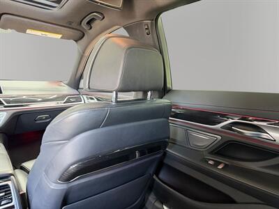 2019 BMW 750i  M SPORT - Photo 28 - Lennox, CA 90304