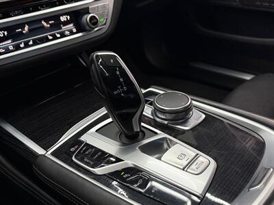 2019 BMW 750i  M SPORT - Photo 23 - Lennox, CA 90304