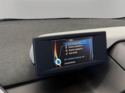 2018 BMW i3 94Ah   - Photo 23 - Lennox, CA 90304