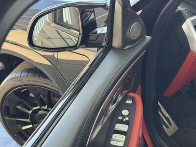 2025 BMW XM - Photo 45 - Lennox, CA 90304