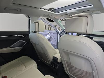 2023 Audi Q3 Premium S Line quattro   - Photo 17 - Lennox, CA 90304