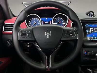 2019 Maserati Ghibli S Q4 GranLusso   - Photo 10 - Lennox, CA 90304