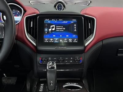 2019 Maserati Ghibli S Q4 GranLusso   - Photo 14 - Lennox, CA 90304