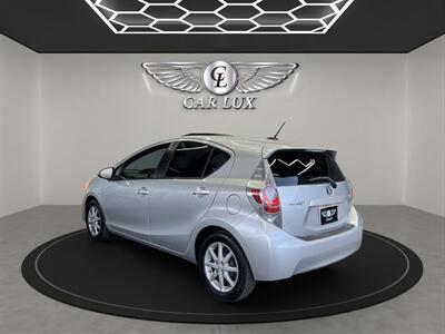 2013 Toyota Prius c Four   - Photo 5 - Lennox, CA 90304