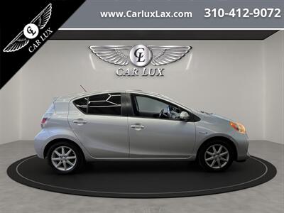 2013 Toyota Prius c Four   - Photo 8 - Lennox, CA 90304