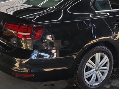 2017 Volkswagen Jetta 1.4T S - Photo 22 - Lennox, CA 90304