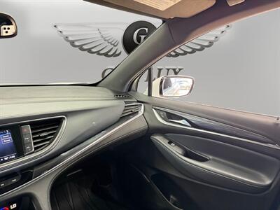 2022 Buick Enclave Essence   - Photo 22 - Lennox, CA 90304