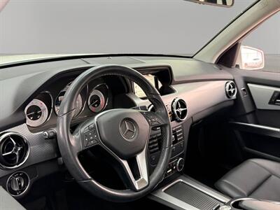2015 Mercedes-Benz GLK GLK 350   - Photo 16 - Lennox, CA 90304