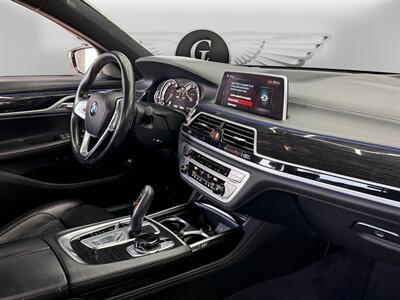2019 BMW 750i  M SPORT - Photo 16 - Lennox, CA 90304