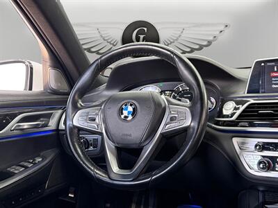 2019 BMW 750i  M SPORT - Photo 12 - Lennox, CA 90304
