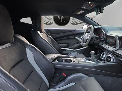 2021 Chevrolet Camaro SS 1SS   - Photo 13 - Lennox, CA 90304