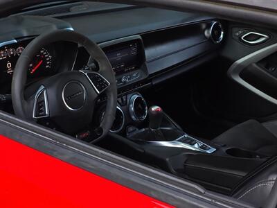 2021 Chevrolet Camaro SS 1SS   - Photo 18 - Lennox, CA 90304